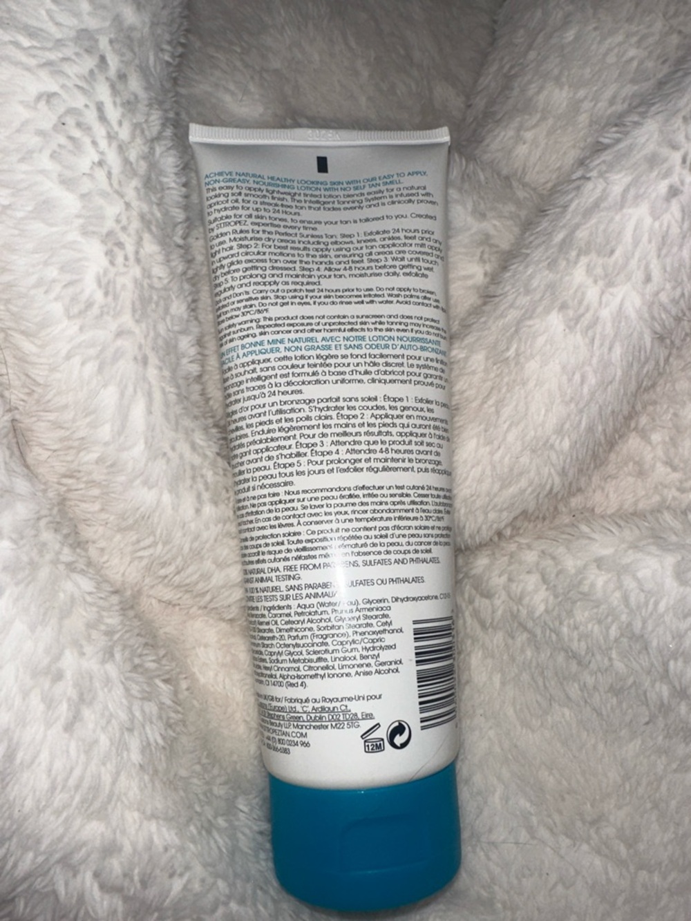 St. Tropez Self Tan Classic Bronzing Lotion - White with Teal Accents - Picture 2 of 2